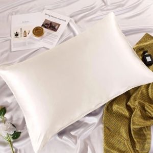 Silky Cream Standard Pillowcase